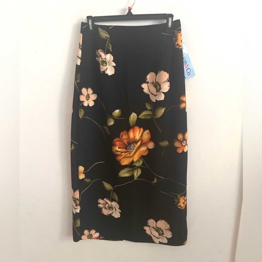 Vintage Madison&Co Midi Skirt Black Floral 8 Grunge Forest Fairy Dark Romantic